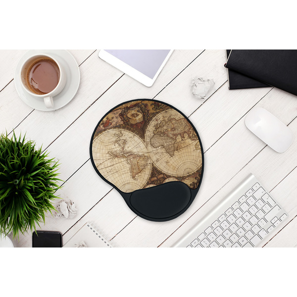 Vintage World Map Mouse Pad with Wrist Rest - LIFESYTLE 1