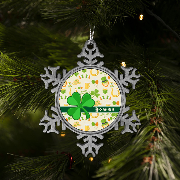 St. Patrick's Day Vintage Snowflake - (LIFESTYLE)