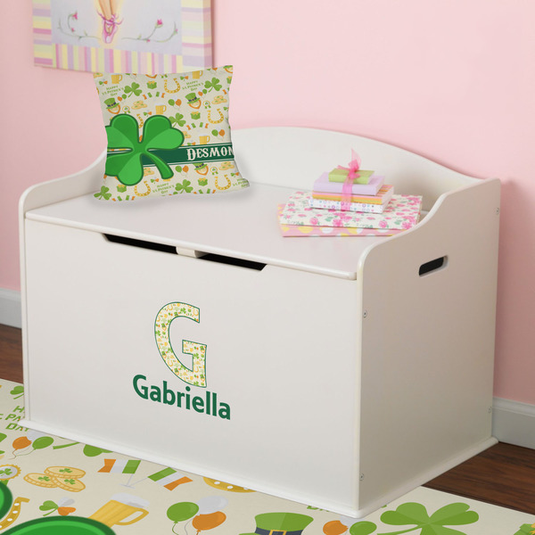 St. Patrick's Day Wall Name & Initial Small on Toy Chest