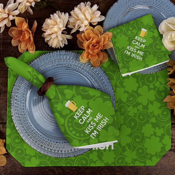 Kiss Me I'm Irish Dining Set