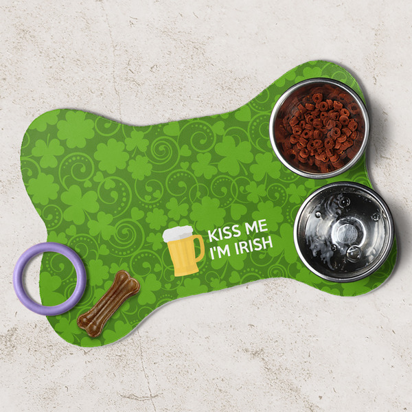 Kiss Me I'm Irish Dog Bone Shaped Mat Lifestyle