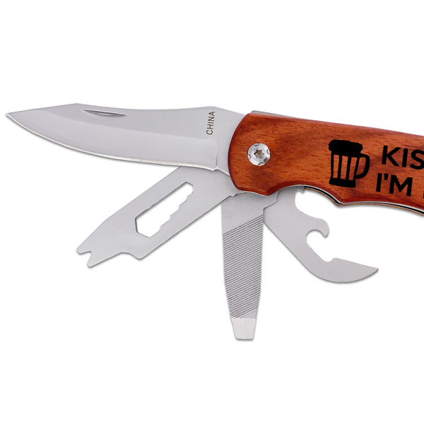 Kiss Me I'm Irish Multi-tool - DETAIL (knife end)