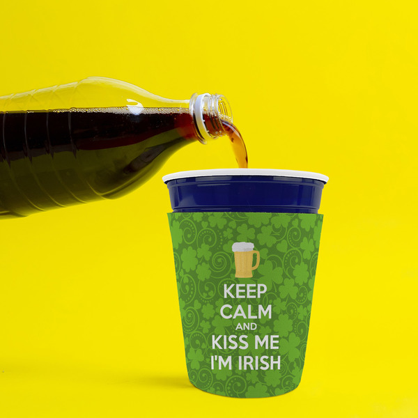 Kiss Me I'm Irish Party Cup Sleeves - without bottom - Lifestyle