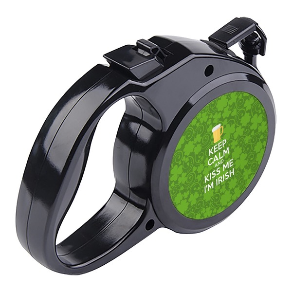 Kiss Me I'm Irish Retractable Dog Leash - Angle