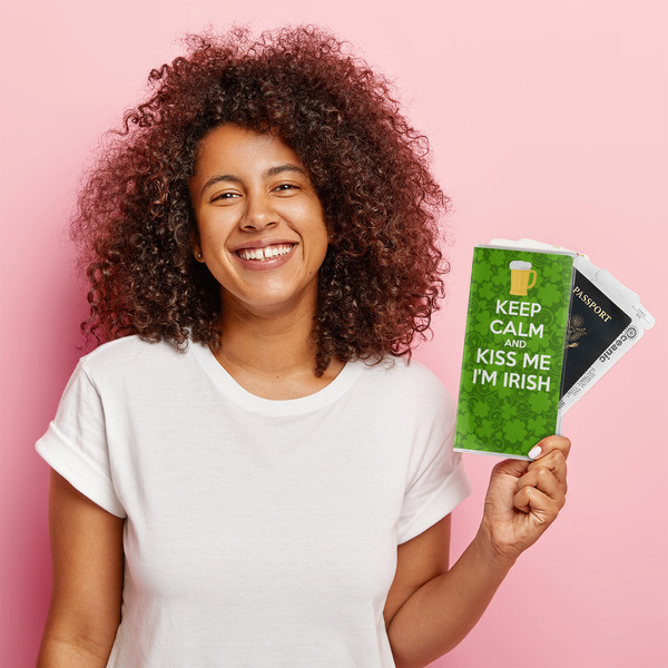 Kiss Me I'm Irish Vinyl Document Holder - LIFESTYLE