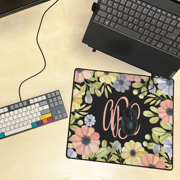 Boho Floral Medium Gaming Mats - LIFESTYLE
