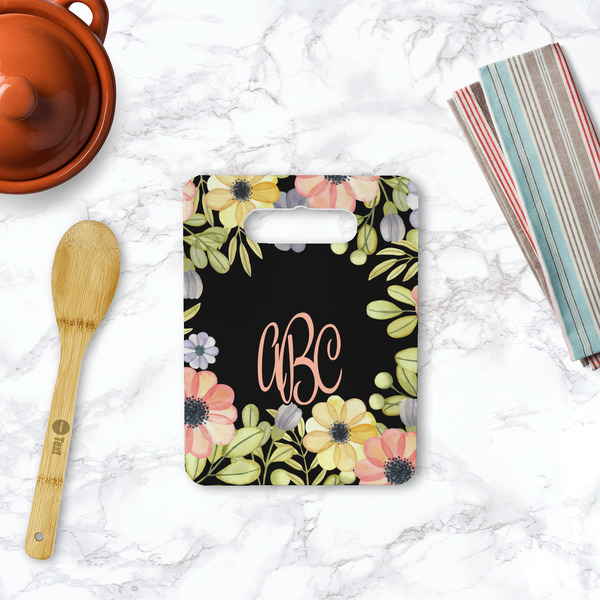 Boho Floral Rectangle Trivet with Handle - LIFESTYLE