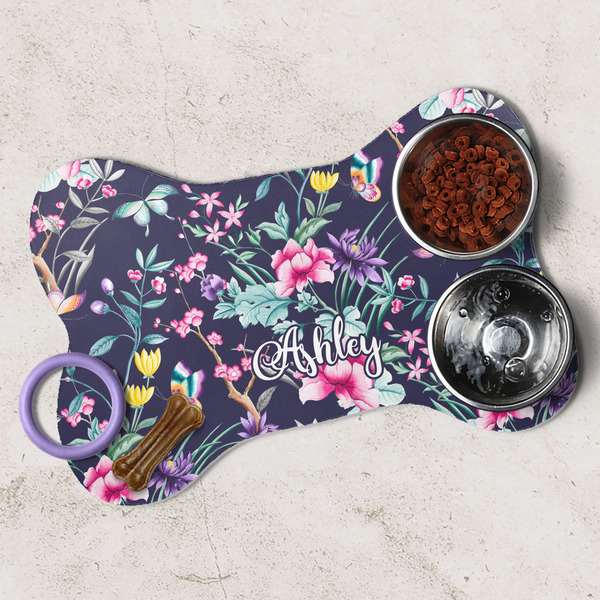 Chinoiserie Dog Bone Shaped Mat Lifestyle