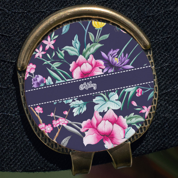 Chinoiserie Golf Ball Marker Hat Clip - Gold - Close Up