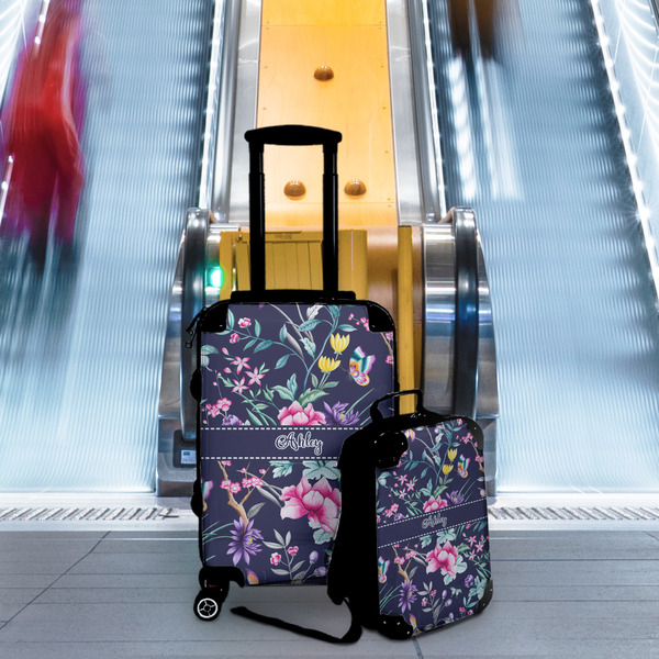 Chinoiserie Suitcase Set 4 - IN CONTEXT