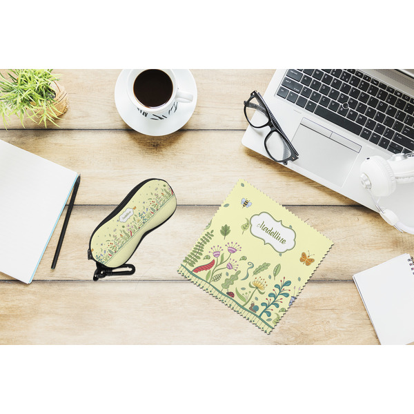 Nature Inspired Eyeglass Case and Cloth Set - LIFESTYLE