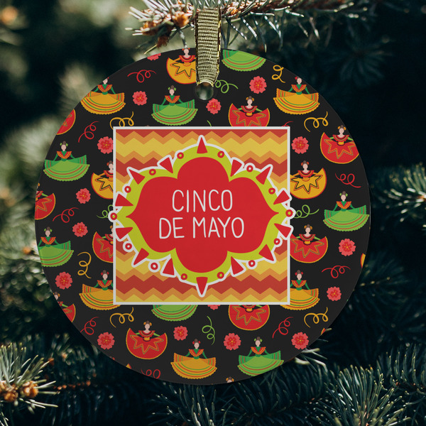 Cinco De Mayo Frosted Glass Ornament - Round (Lifestyle)