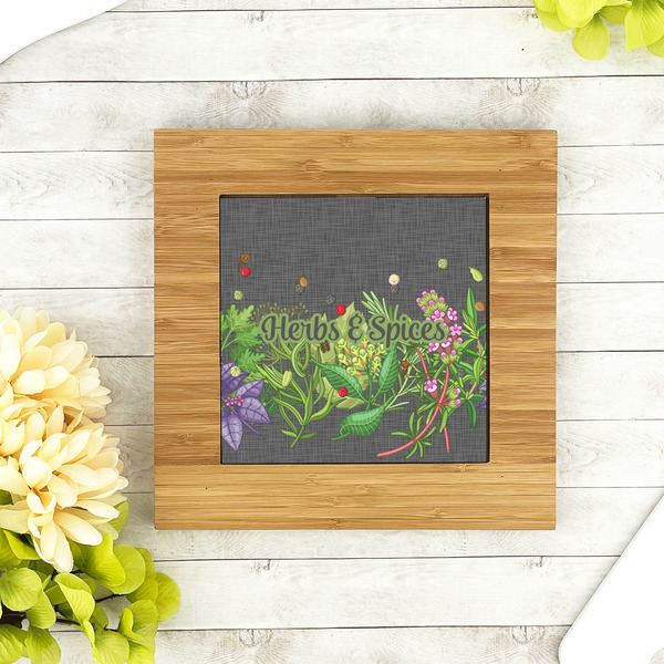 Herbs & Spices Bamboo Trivet with 6" Tile - LIFESTYLE