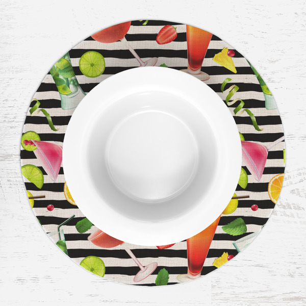 Cocktails Round Linen Placemats - LIFESTYLE (single)