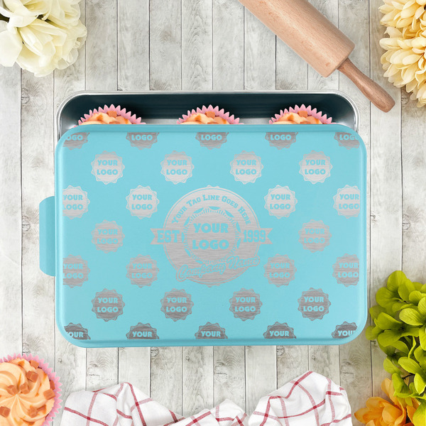 Logo & Tag Line Aluminum Baking Pan - Teal Lid - LIFESTYLE
