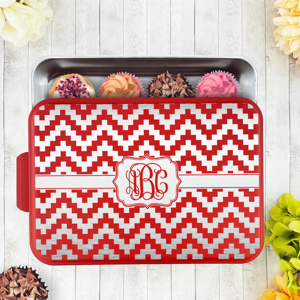 Pixelated Chevron Aluminum Baking Pan - Red Lid - LIFESTYLE