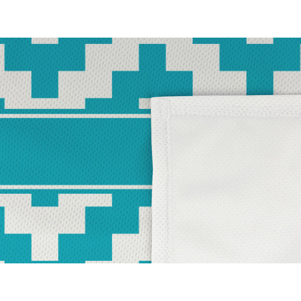 Pixelated Chevron Cooling Towel- Detail