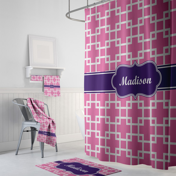 Linked Squares Bath Towel Sets - 3-piece - In Context