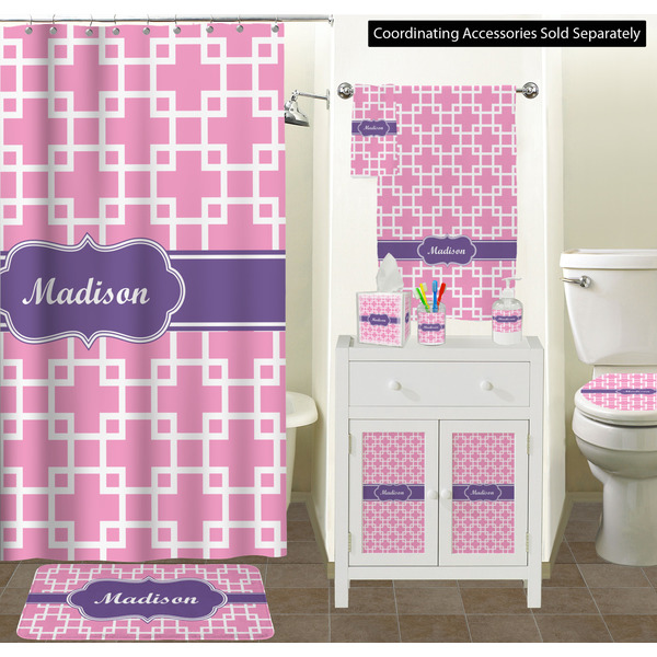 Linked Squares Bathroom Scene