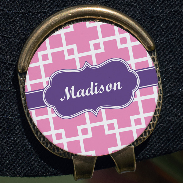 Linked Squares Golf Ball Marker Hat Clip - Gold - Close Up