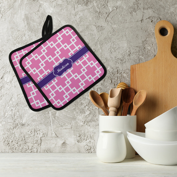 Linked Squares Neoprene Pot Holder - Set of 2  LIFESTYLE