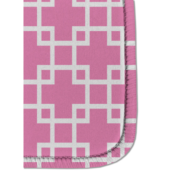 Linked Squares Sanitizer Holder Keychain - Detail