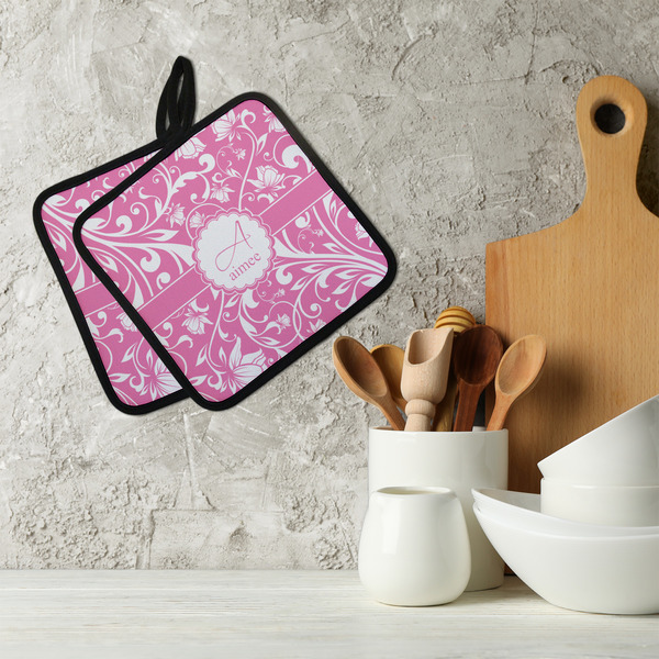 Floral Vine Neoprene Pot Holder - Set of 2  LIFESTYLE