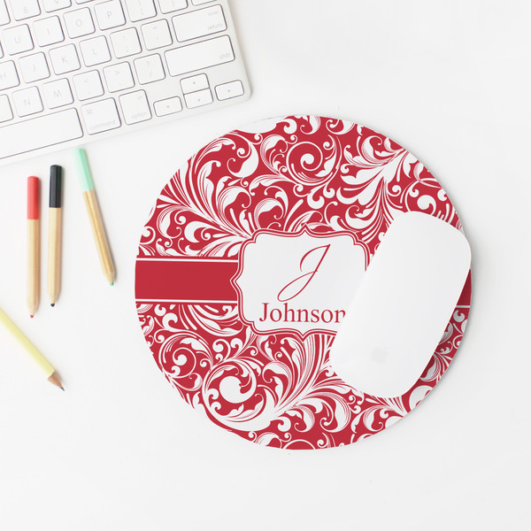 Swirl Round Mousepad - LIFESTYLE 2
