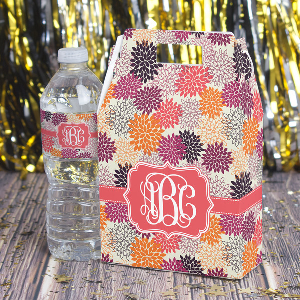 Mums Flower Gable Favor Box - In Context