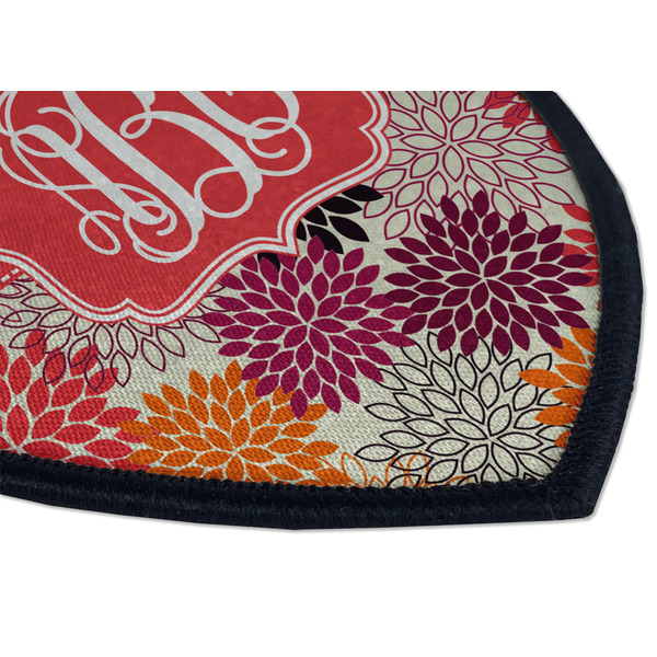 Mums Flower Iron on Shield 3 Detail