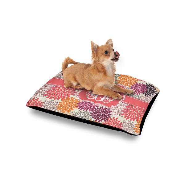 Mums Flower Outdoor Dog Beds - Small - IN CONTEXT
