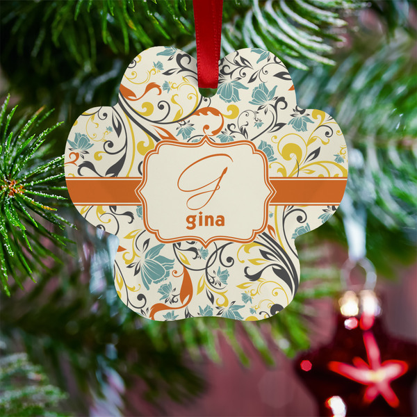 Swirly Floral Metal Paw Ornament - Lifestyle