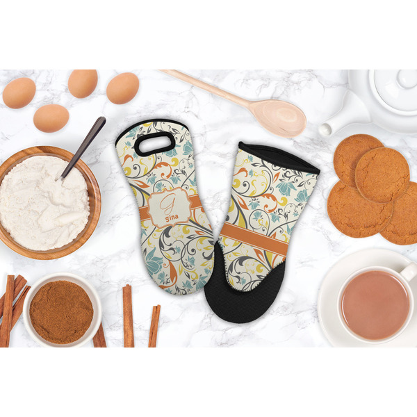 Swirly Floral Neoprene Oven Mitt - Lifestyle Image