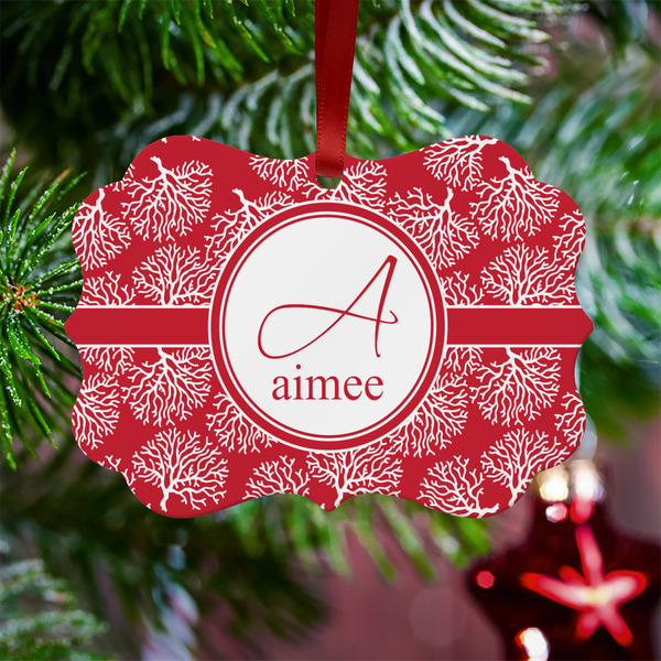 Coral Metal Benilux Ornament - Lifestyle