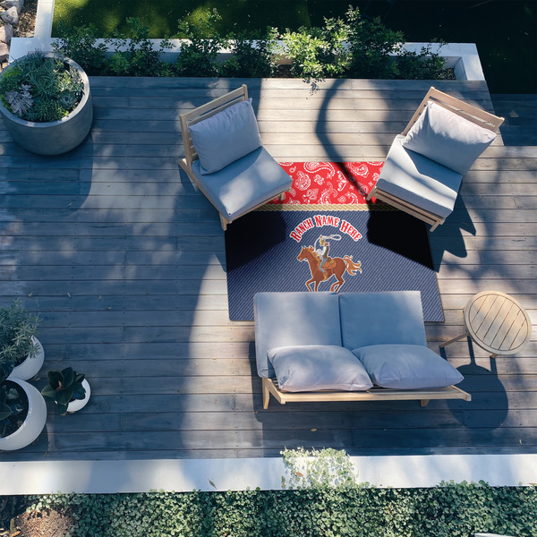 Western Ranch 5'x7' Patio Rug - In context