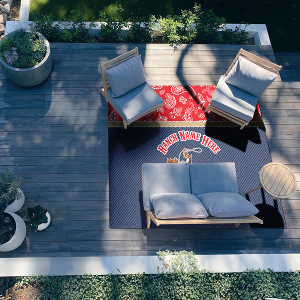 Western Ranch 8'x10' Patio Rug - In context