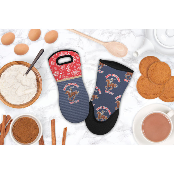 Western Ranch Neoprene Oven Mitt - Lifestyle Image