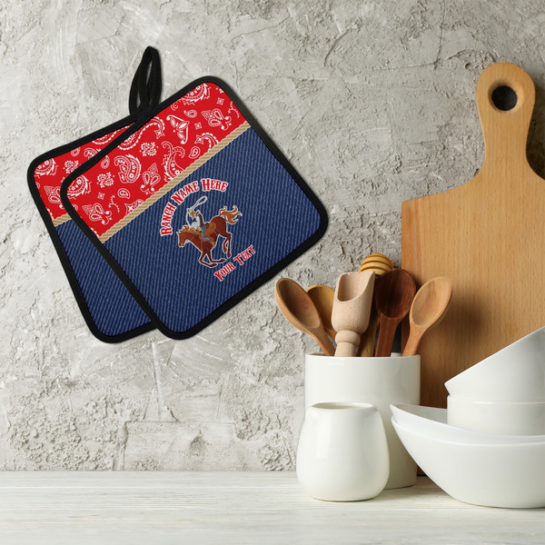 Western Ranch Neoprene Pot Holder - Set of 2  LIFESTYLE