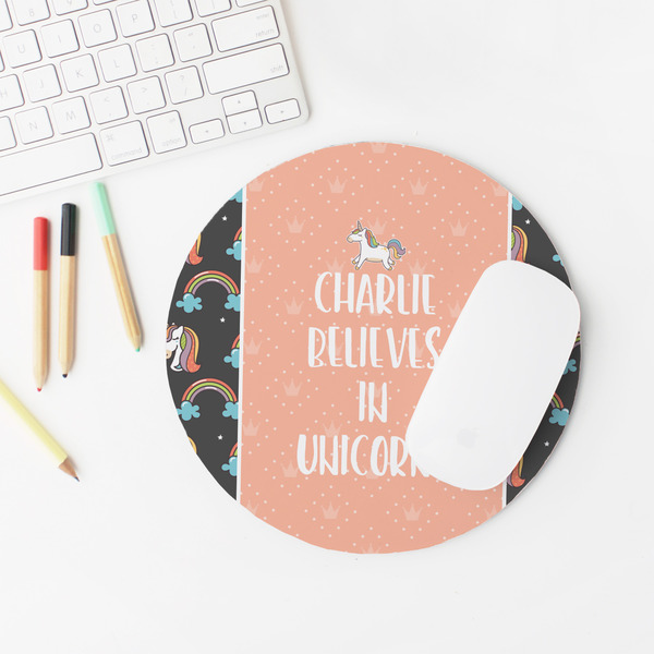 Unicorns Round Mousepad - LIFESTYLE 2