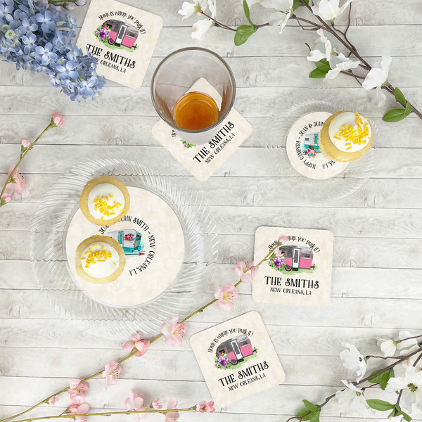 Camper Plastic Party Dinner Plates - In Context