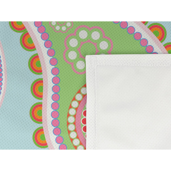 Blue Paisley Cooling Towel- Detail