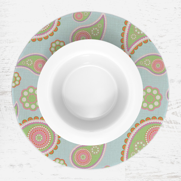 Blue Paisley Round Linen Placemats - LIFESTYLE (single)