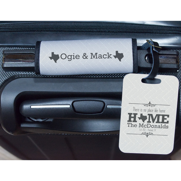 Home State Metal Luggage Tag & Handle Wrap - In Context