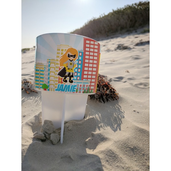 Superhero in the City Beach Spiker white on beach with sand