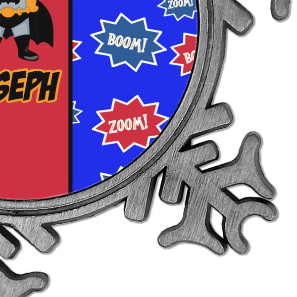 Superhero Vintage Snowflake - Detail