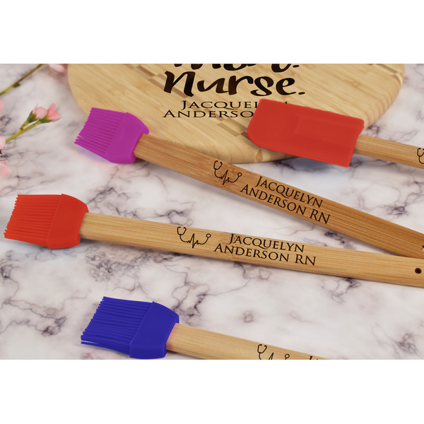 Nursing Quotes Silicone Brush - Red - Lifestyle