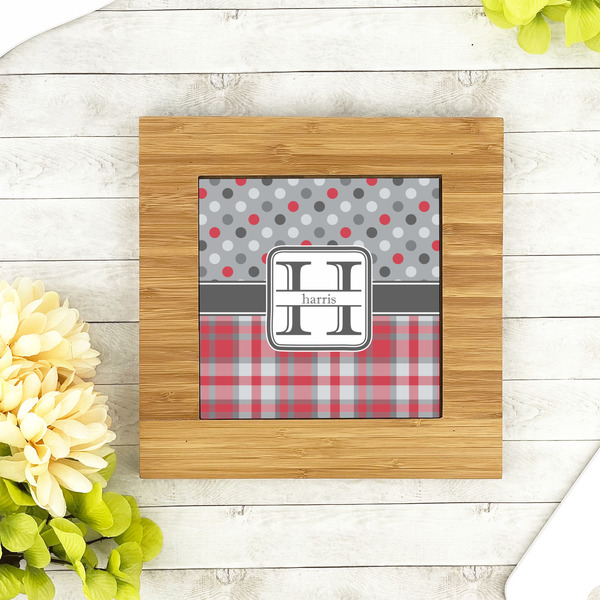 Red & Gray Dots and Plaid Bamboo Trivet with 6" Tile - LIFESTYLE