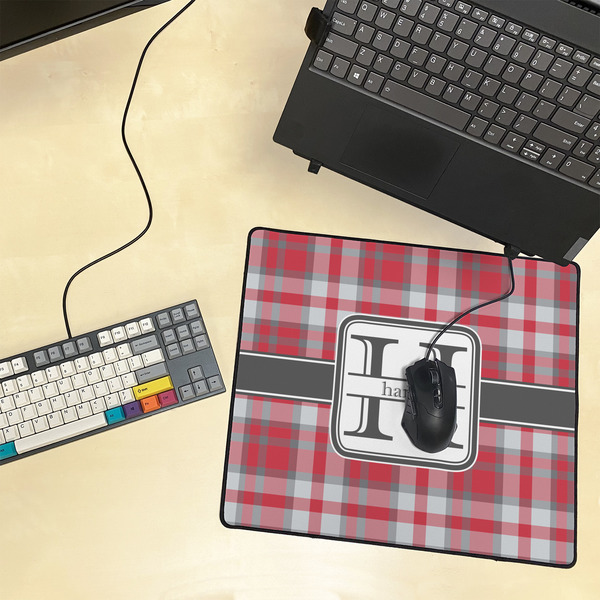 Red & Gray Plaid Medium Gaming Mats - LIFESTYLE