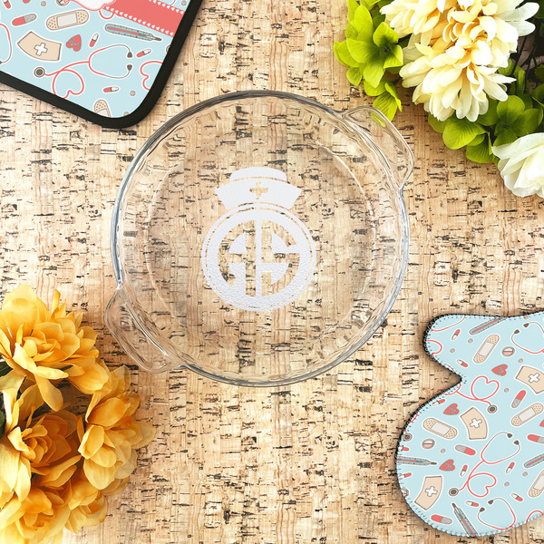 Nurse Glass Pie Dish - LIFESTYLE