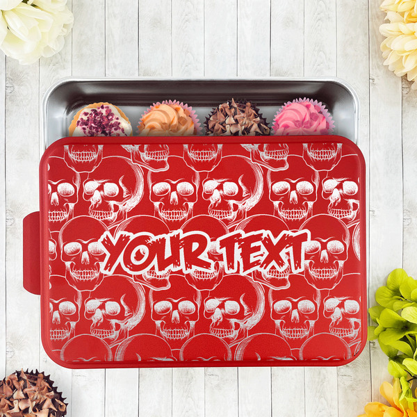 Skulls Aluminum Baking Pan - Red Lid - LIFESTYLE